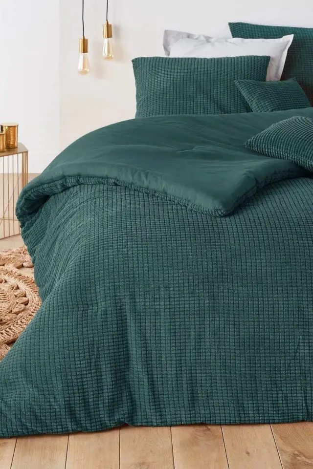 promo linge de lit 2024 Couvre-lit ciselé FLUFFY vert canard