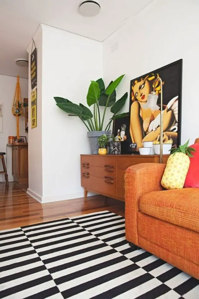 creer deco interieure originale et tendance touche orange salon séjour canapé couleur estivale