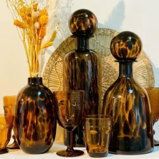 ou trouver deco motif imprime leopard Vase léopard ambre verre H20cm