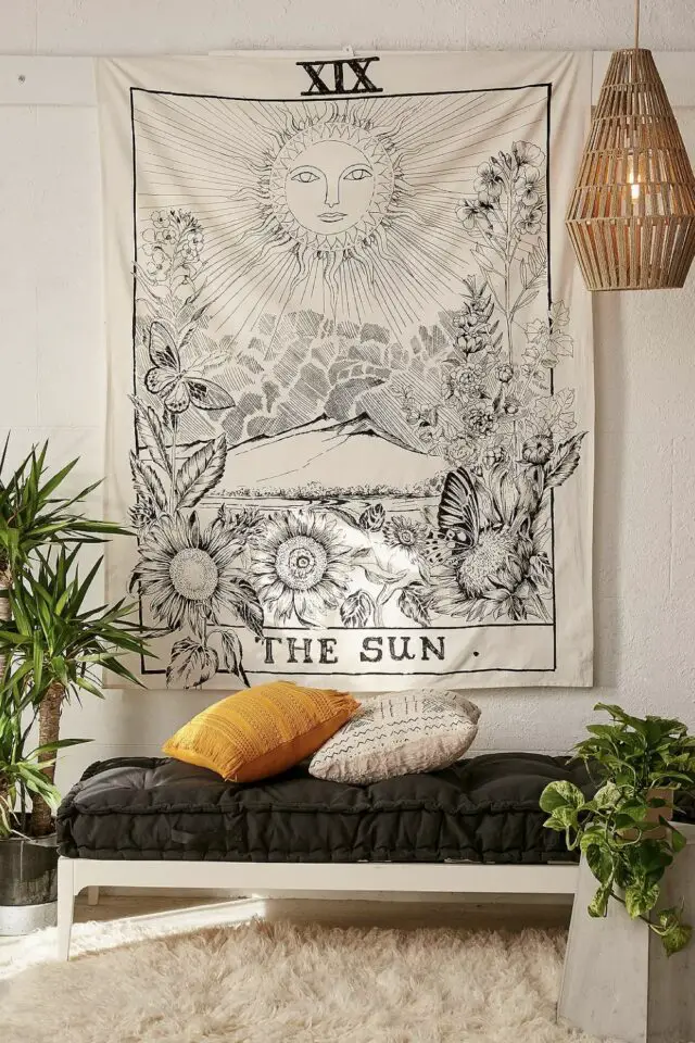 decoration originale salon fantaisie Tapisserie carte de tarot soleil