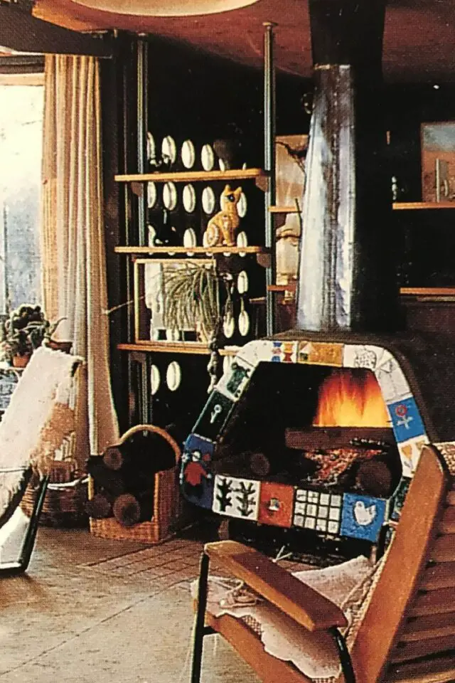 Jean Prouvé poêle cheminée intérieur maison exemple vintage 