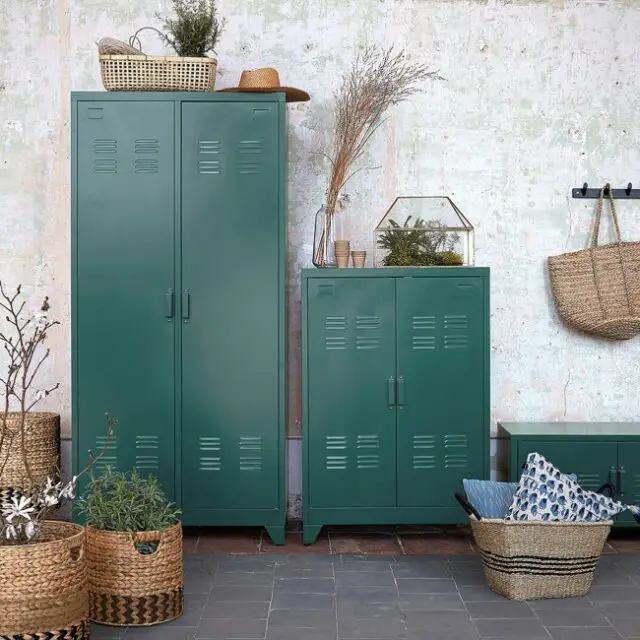 meuble couleur moderne la redoute Armoire basse 2 portes en métal acier verte