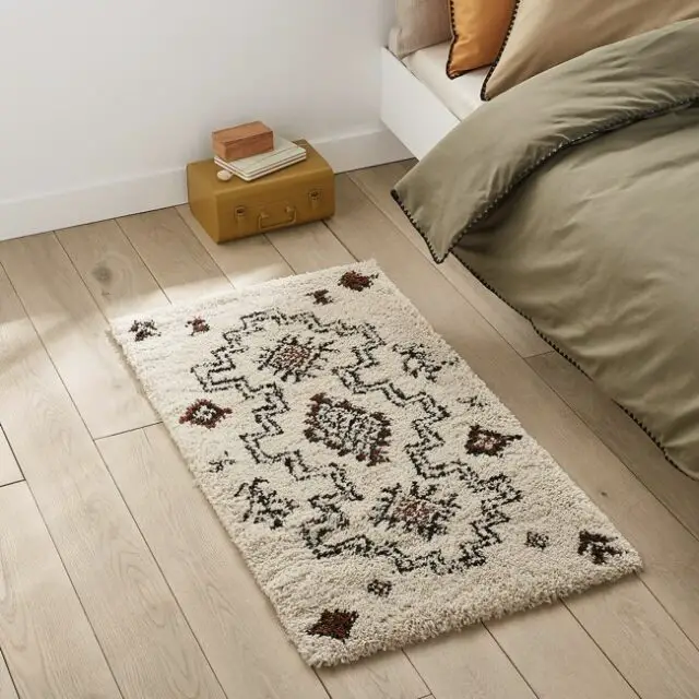 Descente de lit style berbère multicolore Descente de lit style berbère multicolore