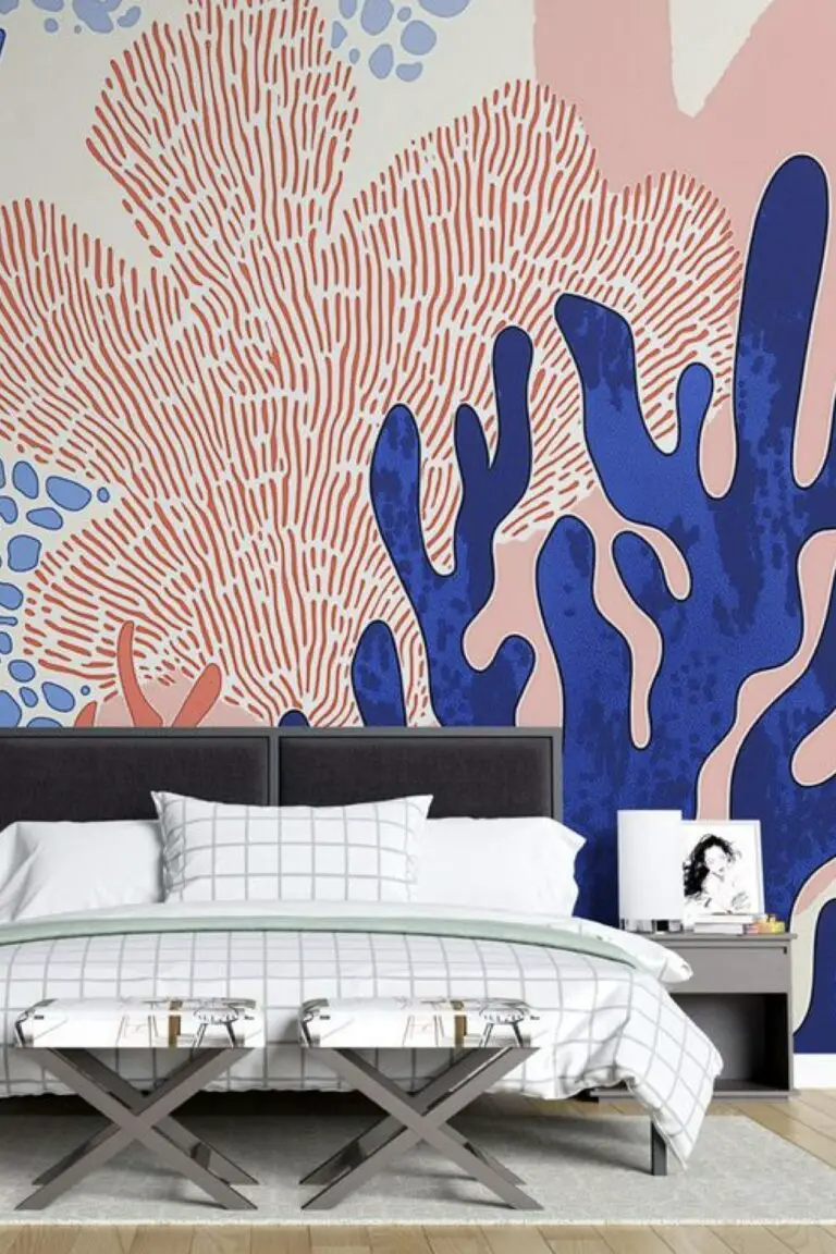 Décorer son intérieur en associant corail et bleu