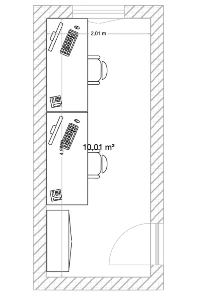aménager bureau 10m2 en longueur double espace de travail pour deux personnes implantation en linéaire avec une armoire de rangement 