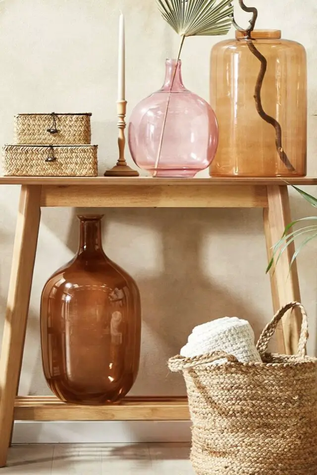 Vase décoratif en verre rose H31