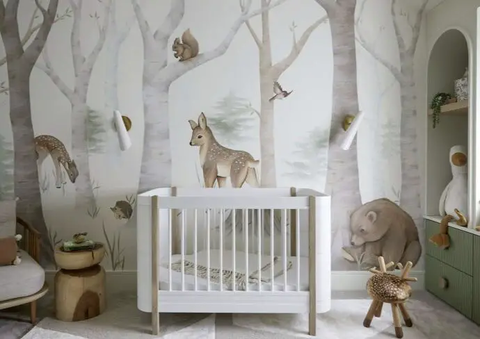 déco naturelle chambre bebe indispensable meuble revêtement mural linge de lit motif couleur