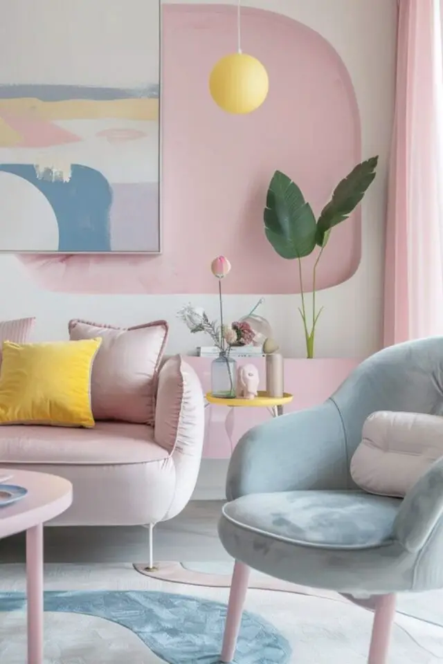 exemple déco rose et blanche salon pastel douceur décor mural original tableau peinture relief touche de bleu et de jaune 