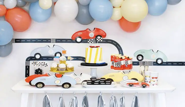 anniversaire enfant thème voiture idée décoration inspiration et DIY