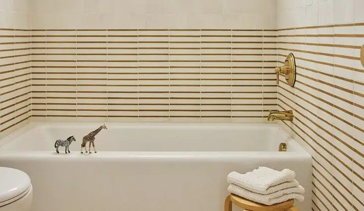 carrelage tendance 2026 salle de bain rénovation mur et sol idées modernes inspirations