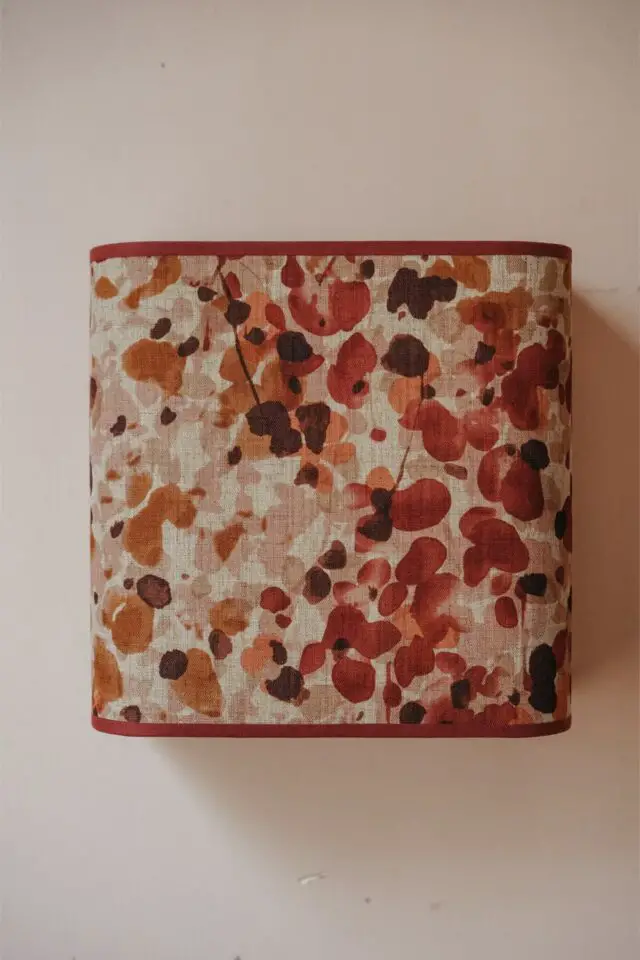 Applique murale en tissus effet aquarelle couleur neutre et chaleureuses idée déco chic et élégante My Léone Applique murale en tissus effet aquarelle couleur neutre et chaleureuses idée déco chic et élégante My Léone