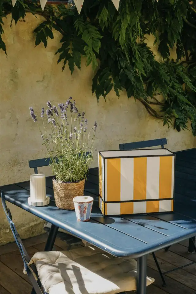 Petite lampe à poser format rectangulaire rayure transat jaune et blanc idée déco made in France My Léone Petite lampe à poser format rectangulaire rayure transat jaune et blanc idée déco made in France My Léone