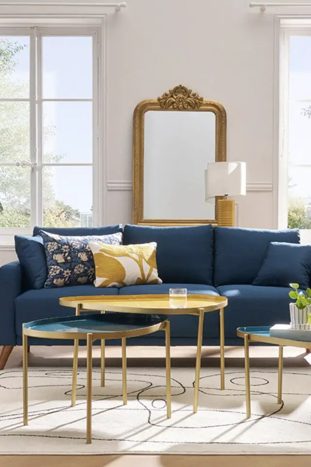 Tables basses gigognes laquées moutarde, bleu canard et bleu (lot de 3)