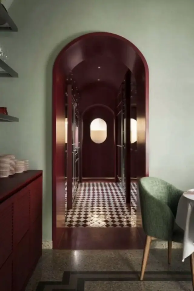 bordeaux décoration intérieure chic cuisine avec coin repas élégance vert lumineux bordeaux décoration intérieure chic cuisine avec coin repas élégance vert lumineux