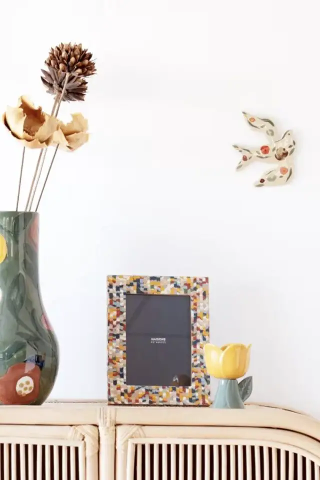 Bougie fleur parfumée en dolomite jaune et verte Bougie fleur parfumée en dolomite jaune et verte