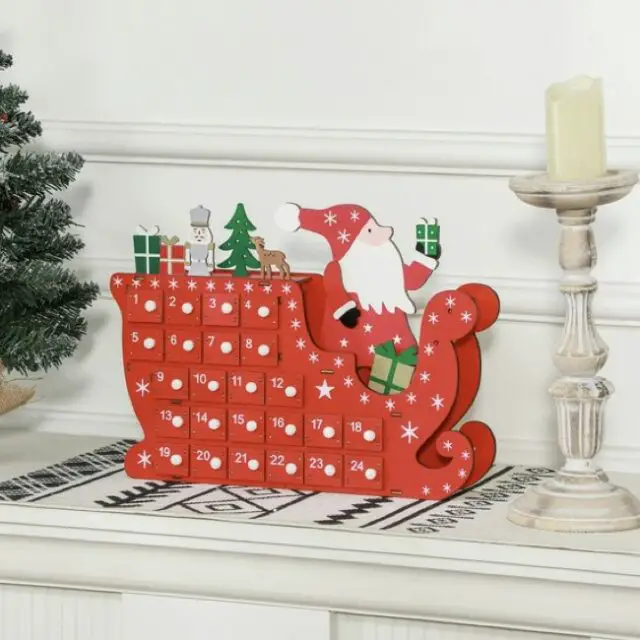 Calendrier de l'avent en bois traineau - 24 tiroirs blanc et rouge
