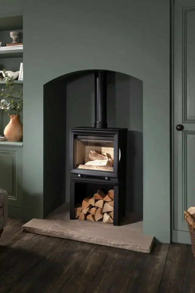 déco mur derrière poêle à bois chic et élégant niche peinture verte mate sourde déco mur derrière poêle à bois chic et élégant niche peinture verte mate sourde