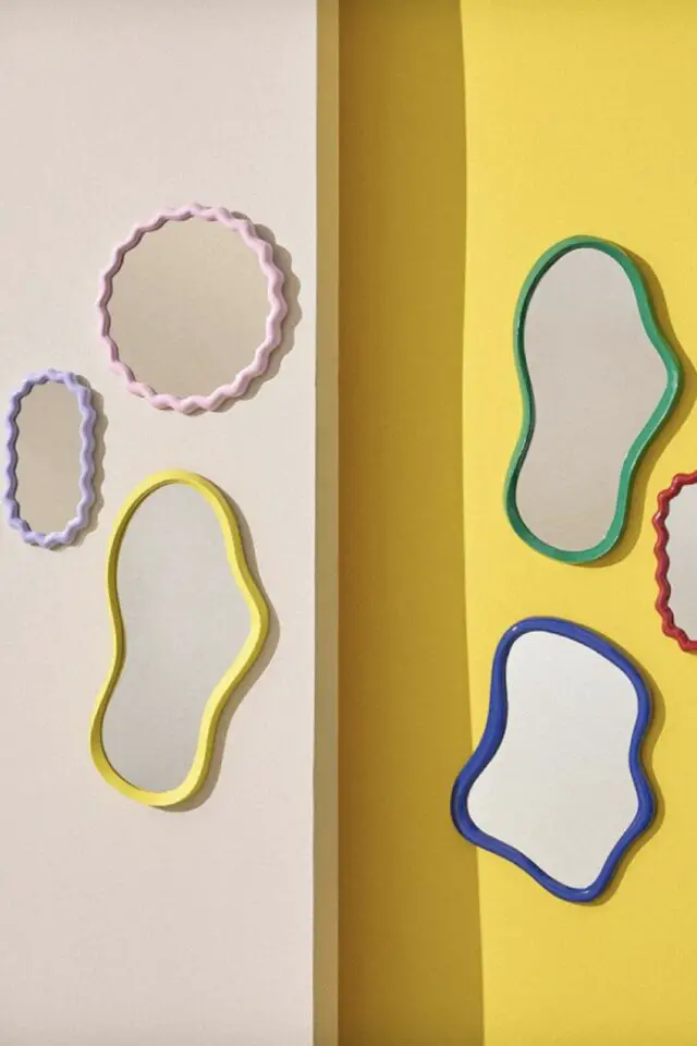 Miroir ovale 20x35cm lilas Miroir ovale 20x35cm lilas