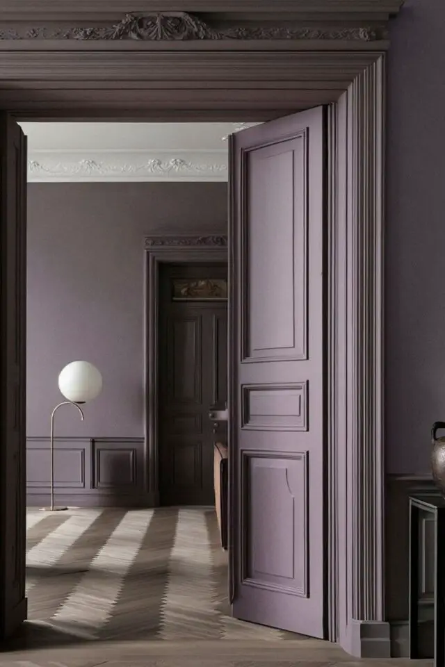 tendance color drenching caractéristiques couleurs sourde peinture monochrome boiseries murs moulures