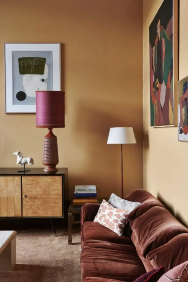 tendance color drenching définition différence ton sur ton monochrome camaïeux exemple salon séjour vintage 