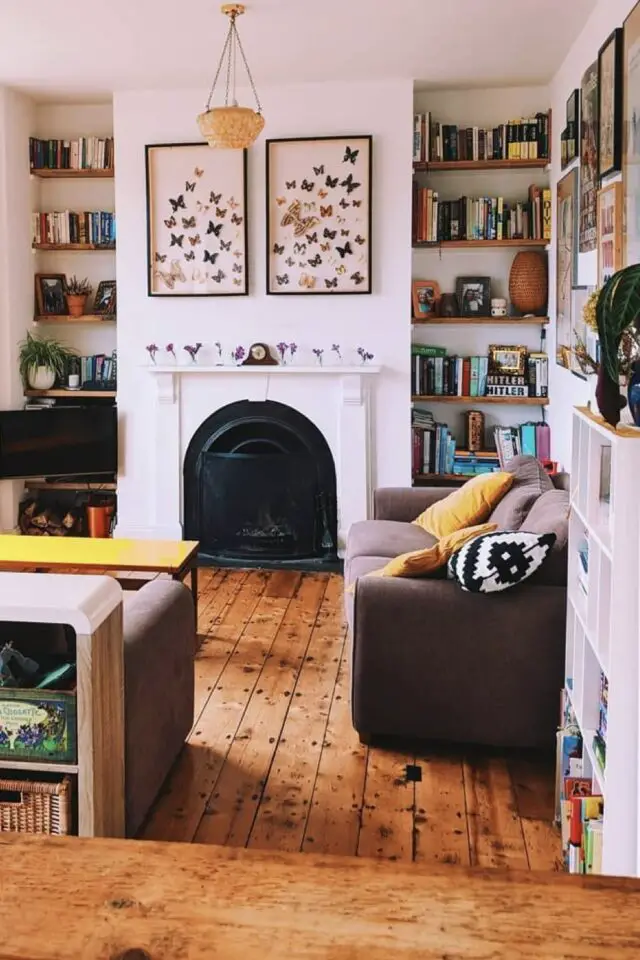 déco mur salon cadres dessus cheminée et étagère renfoncement déco mur salon cadres dessus cheminée et étagère renfoncement