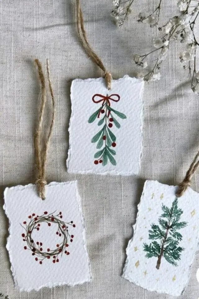 Noël DIY marque-place à fabriquer soi-même papier artisanal dessin aquarelle facile cordelette naturelle Noël DIY marque-place à fabriquer soi-même papier artisanal dessin aquarelle facile cordelette naturelle