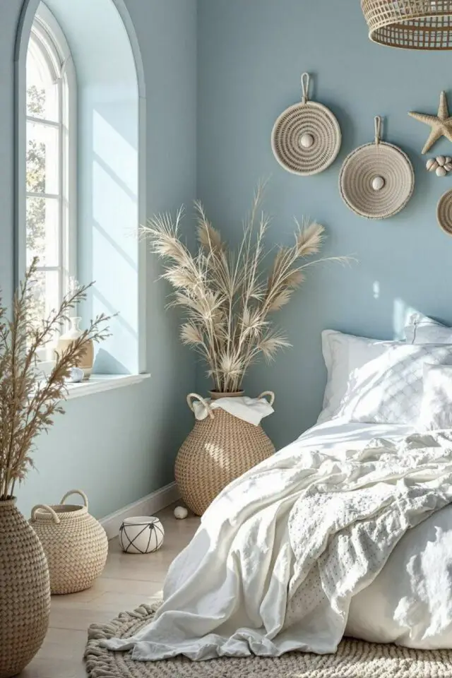 exemple intérieur bleu ciel chambre adulte douce et moderne peinture mur draps blancs accessoires déco naturel exemple intérieur bleu ciel chambre adulte douce et moderne peinture mur draps blancs accessoires déco naturel