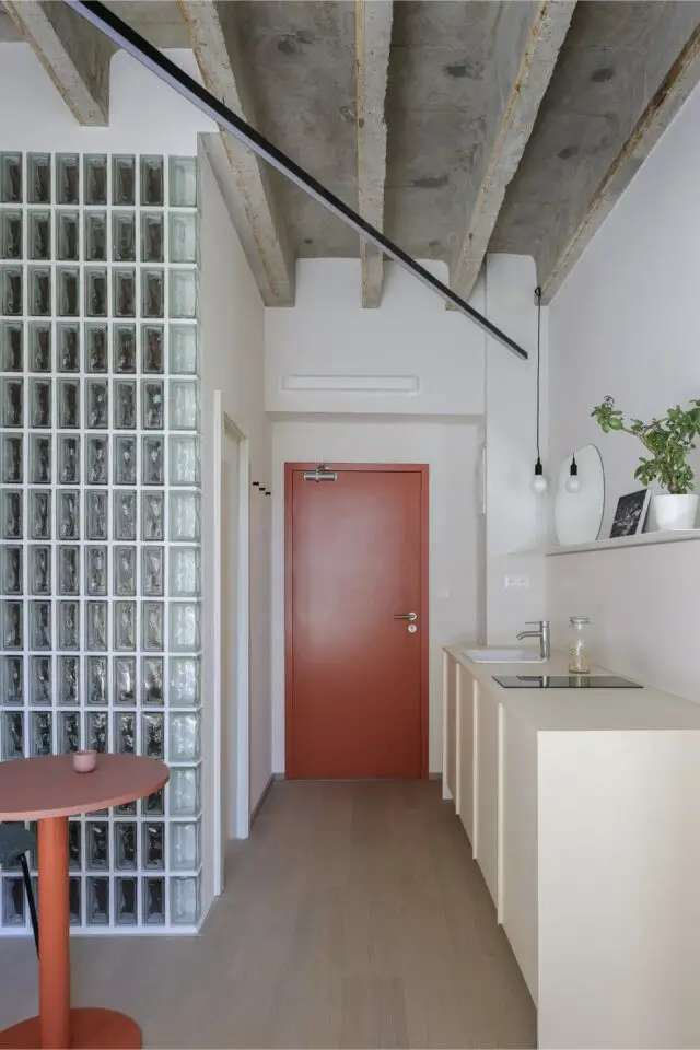 solution pour fermer la cuisine mur en brique de verre espace moderne et lumineux solution pour fermer la cuisine mur en brique de verre espace moderne et lumineux