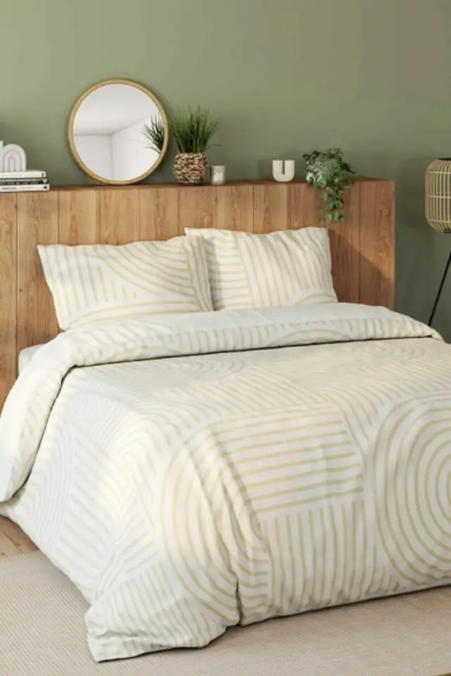 Parure de lit Housse+ 2 taies 240x220 cm Parure de lit Housse+ 2 taies 240x220 cm