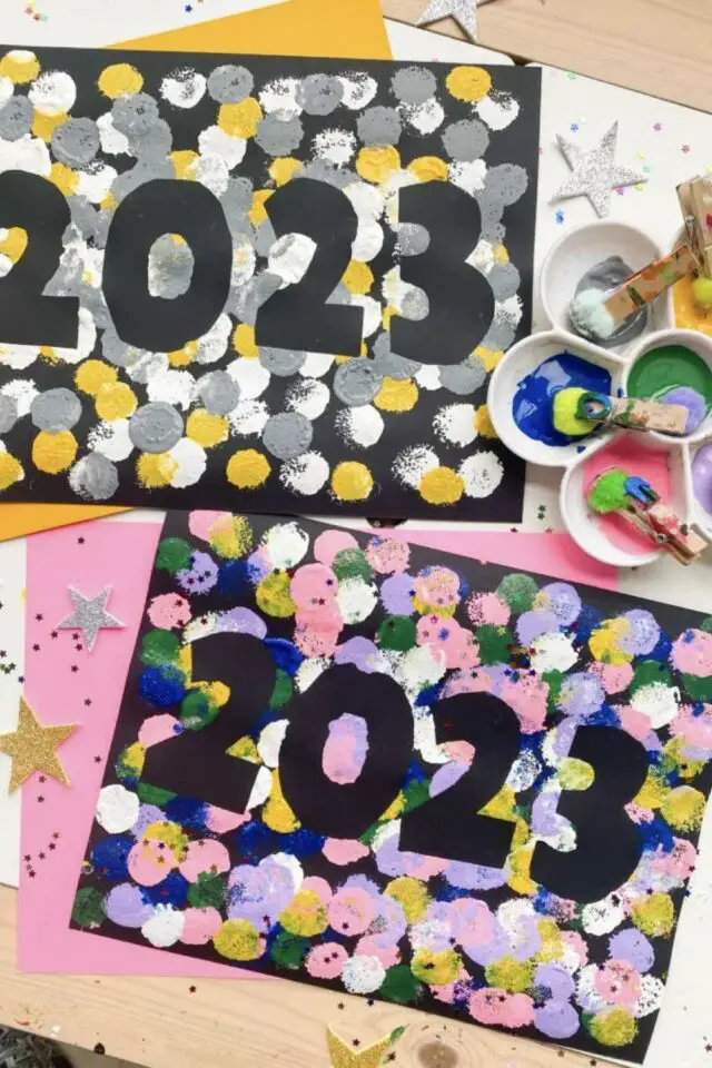 déco de nouvel an activité manuelle enfant affiche changement d'année peinture au doigt bricolage facile déco de nouvel an activité manuelle enfant affiche changement d'année peinture au doigt bricolage facile