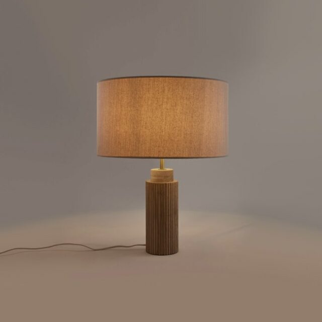 Lampe à poser en chêne, métal fer et lin Lampe à poser en chêne, métal fer et lin
