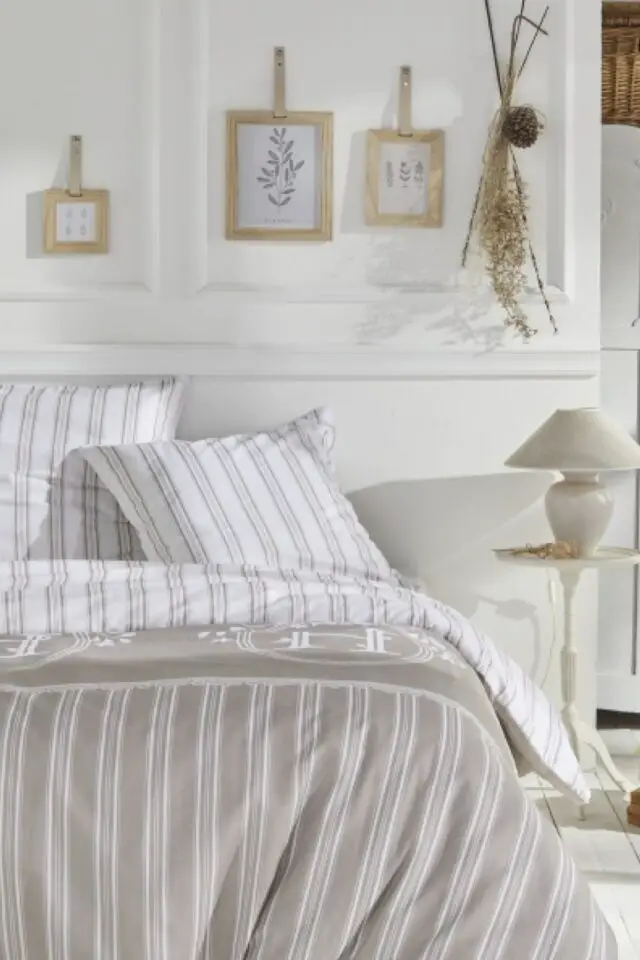 Parure de lit imprimé rayures coton charme
