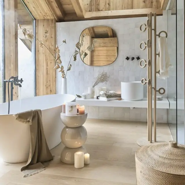 Porte-manteau anneaux chêne et travertin