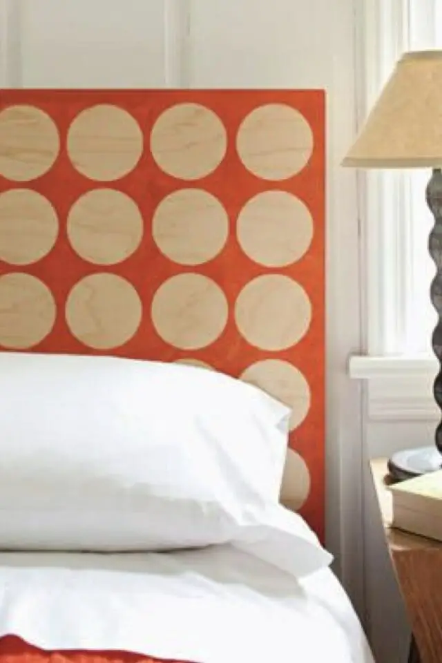 tête de lit originale peinture plaque de bois rond orange facile à faire soi-même tête de lit originale peinture plaque de bois rond orange facile à faire soi-même