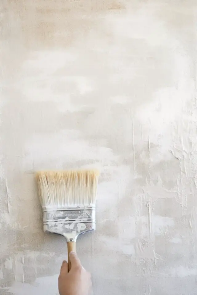 créer texture mur technique facile enduit pinceau décoration claire murale 