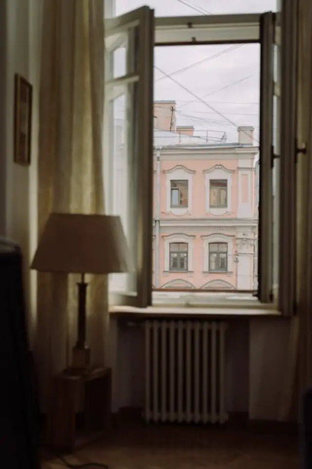 moisissure fenêtre en PVC conseils nettoyage aération solutions pratiques 