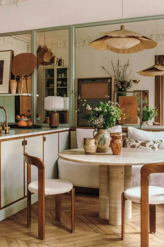 coin repas salle à manger petit espace chic et élégant table ronde chaise banquette buffet vintage 