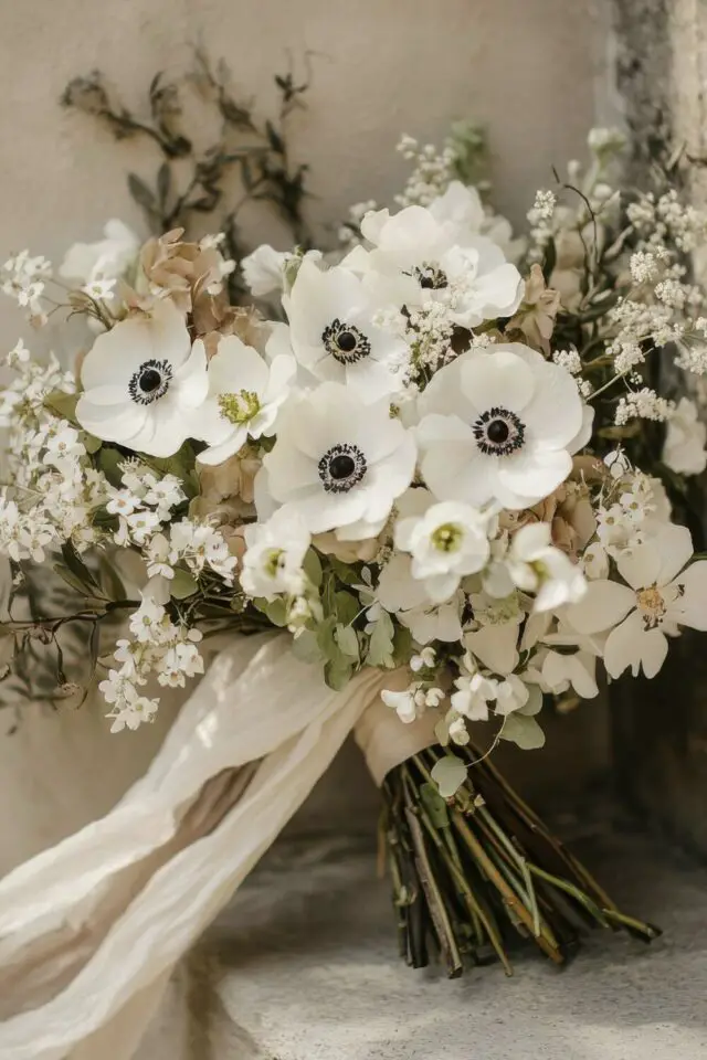 fleur de saison février Saint Valentin Anémones blanches bouquet à offrir élégant romantique