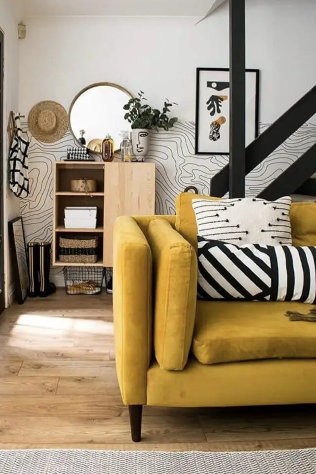 nettoyage canapé en tissu conseils lessive détergent à utiliser couleur 