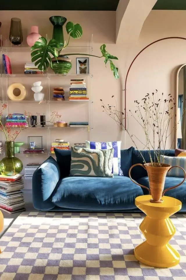 nettoyage canapé en tissu conseils velours bleu moderne Kärcher shampouineuse 