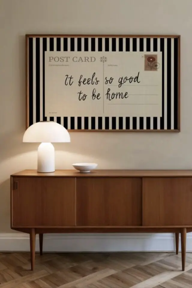 home staging mise en scène à copier dessus du buffet salon salle à manger désencombré lampe à poser grand tableau chaleureux et moderne home staging mise en scène à copier dessus du buffet salon salle à manger désencombré lampe à poser grand tableau chaleureux et moderne