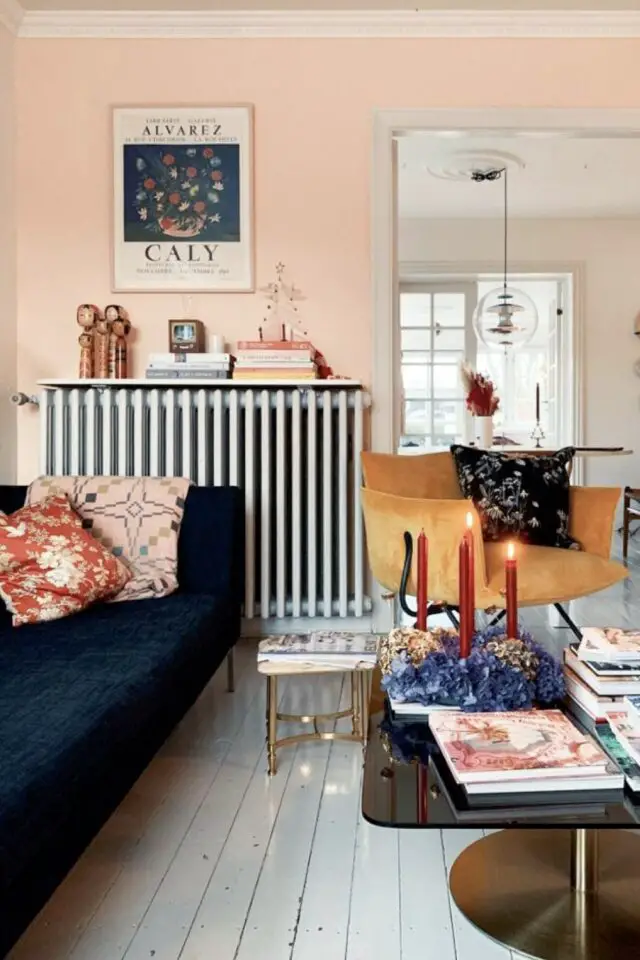 Revêtement de sol salon exemple parquer peint en blanc rénovation 