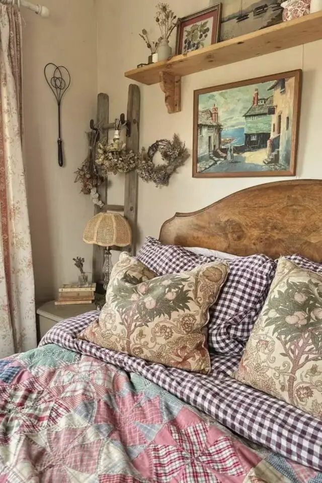 déco chambre adulte campagne tête de lit en bous linge drap housse de couette taie d'oreiller imprimé étagère murale 