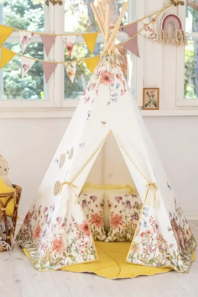 bonne adresse Papiers peints, luminaires, décoration, linge, accessoires, tapis, tipis pour la chambre d'enfant bonne adresse Papiers peints, luminaires, décoration, linge, accessoires, tapis, tipis pour la chambre d'enfant