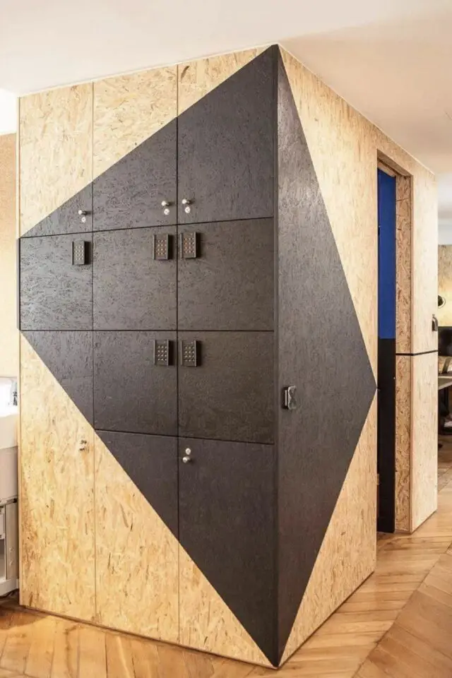 aménagement architecture intérieur bureau cloison en OSB rangement peinture originale 