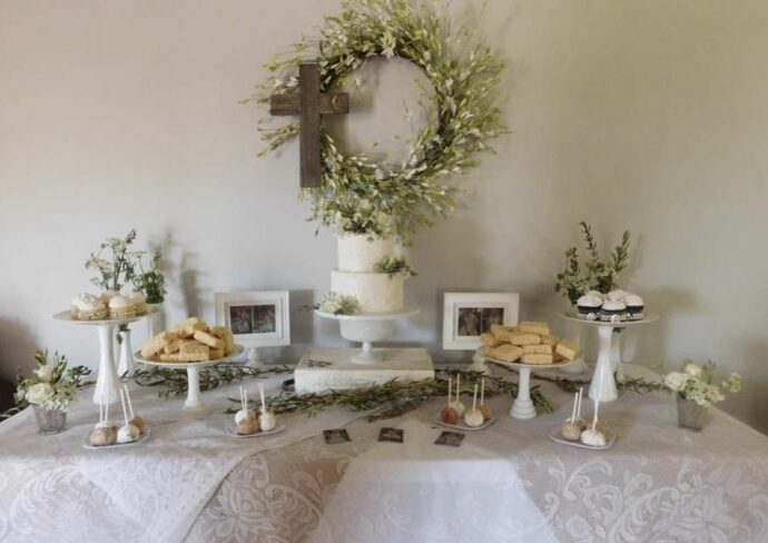 décoration table de communion inspirations modernes et DIY