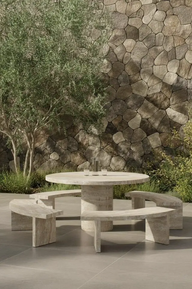 table extérieur et bancs arrondis en pierre naturelle conseil entretien et nettoyage produits à éviter table extérieur et bancs arrondis en pierre naturelle conseil entretien et nettoyage produits à éviter