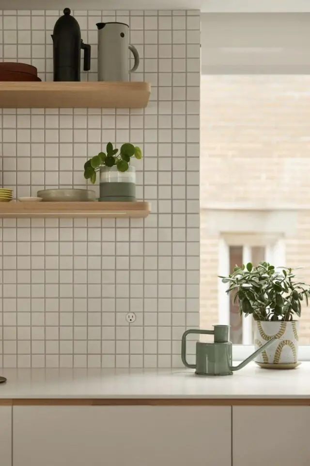 refaire sa cuisine par où commencer un projet de rénovation de A à Z changement mobilier revêtement mural 
