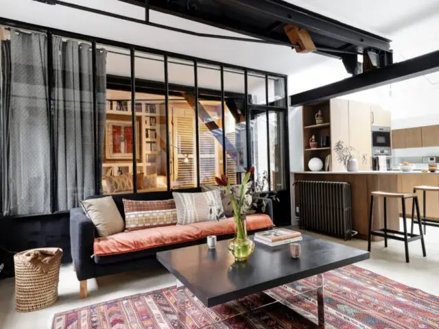 aménagement grand espace ouvert création d'une chambre derrière le salon verrière industrielle aménagement grand espace ouvert création d'une chambre derrière le salon verrière industrielle