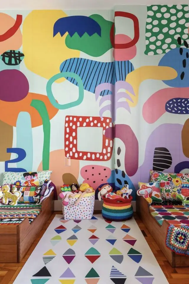 chambre d'enfant ludique décoration murale tendance fresque colorée formes organiques multicolores chambre d'enfant ludique décoration murale tendance fresque colorée formes organiques multicolores